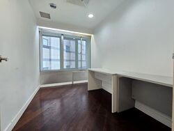 The Octagon (D1), Office #572112781